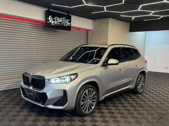 BMW X1 2.0 16V TURBO GASOLINA SDRIVE20I M SPORT STEPTRONIC BMW X1 2.0 16V TURBO GASOLINA SDRIVE20I M SPORT STEPTRONIC